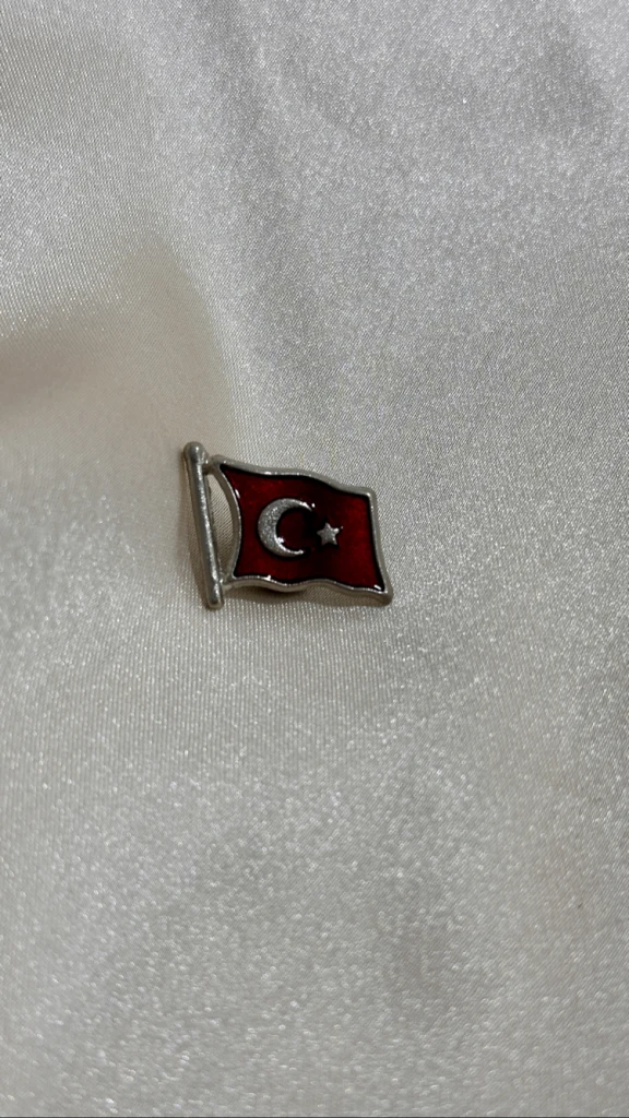 Türk Bayrağı Broş